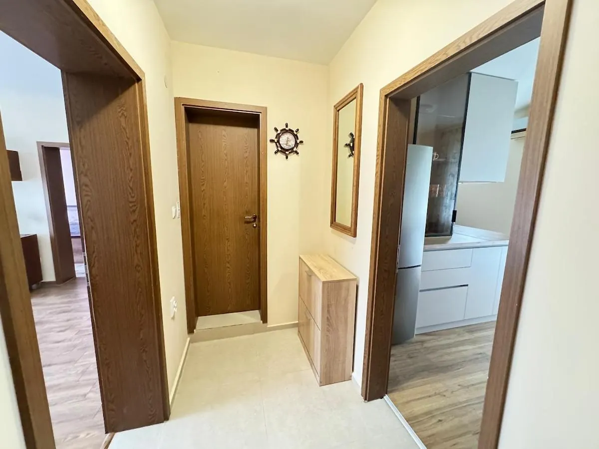 Apartament Near To The Sea Burgas 0*,